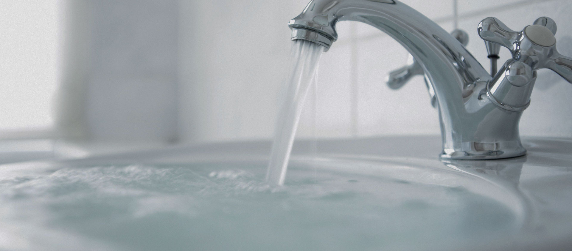 Услуги юриста при затоплении в Белозерском
