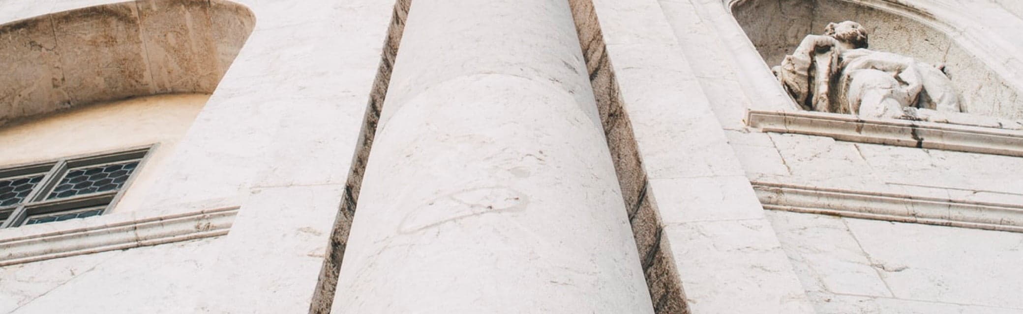 Помощь в решении административных дел в Белозерском