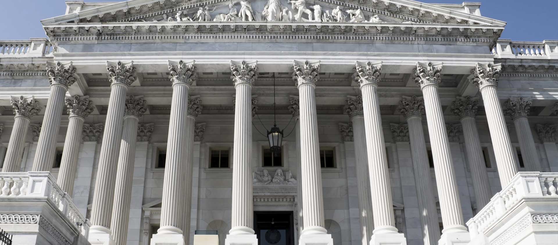 Услуги юридического защита чести и достоинства в Белозерском